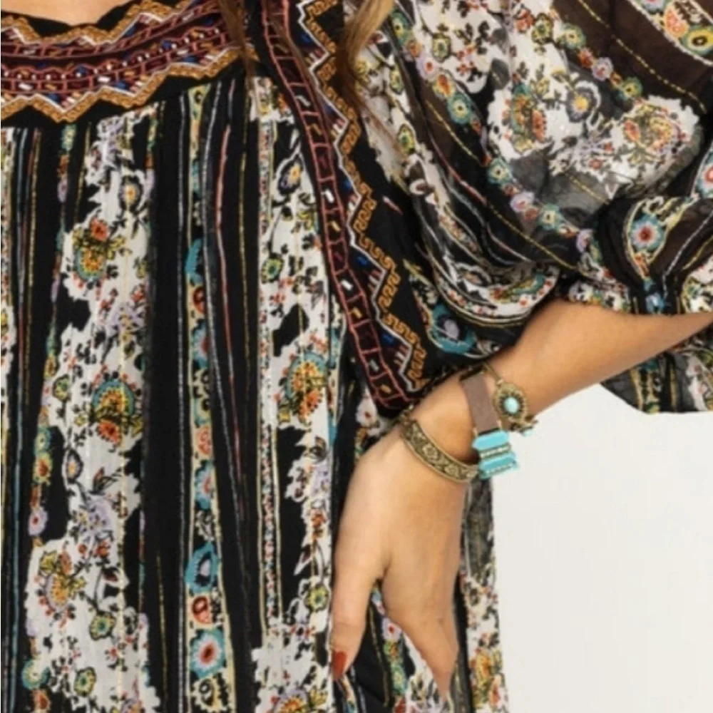 Free People Dance Magic Tunic Retail $148. Size Medium Excellent condition.